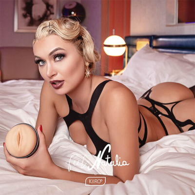 KIIROO KEON + FEEL NATALIA STARR + AQUA QUALITY LUBE 50 ML